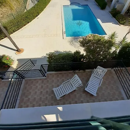 Luxury 3 With Pool And Garage * البوفيرا