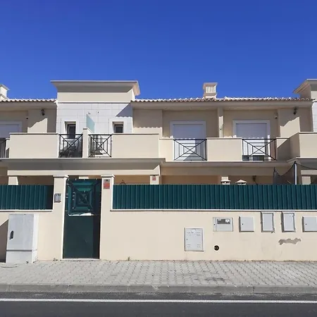 Luxury 3 With Pool And Garage فيلة البوفيرا